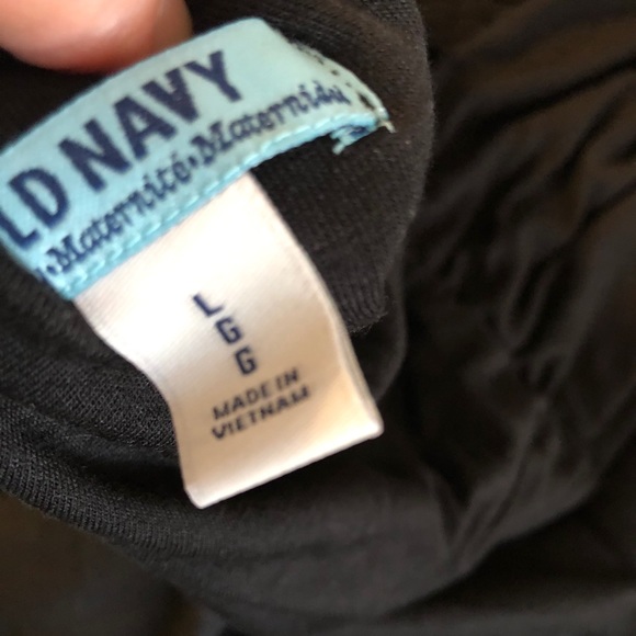 Old Navy Maternity Maxi Dress - Picture 5 of 5